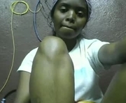 lea96546 is a  year old female webcam sex model.