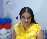 penelope_gucci1 is a  year old female webcam sex model.