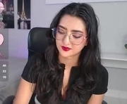 venus_steffen is a 19 year old female webcam sex model.
