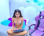 demi_leed is a 19 year old shemale webcam sex model.