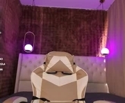 nanii_velvett is a  year old female webcam sex model.