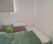 _abbyyyy_ is a 20 year old female webcam sex model.