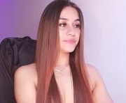 aliss_es is a 25 year old female webcam sex model.