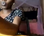 mouthymiss is a 35 year old female webcam sex model.