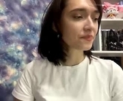 azaleegansen is a 18 year old female webcam sex model.