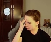 maybloom_ is a  year old female webcam sex model.