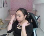 vaiolet_sinclaire is a 24 year old female webcam sex model.