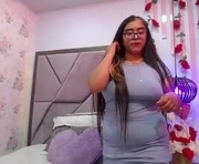 rixvenom is a 18 year old female webcam sex model.