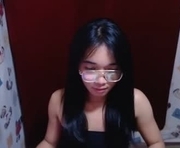 audre675219 is a  year old female webcam sex model.