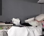 venusbsq is a  year old female webcam sex model.
