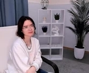 jacquelinethomas is a 18 year old female webcam sex model.