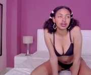 mila_sweet_squirt is a 18 year old female webcam sex model.