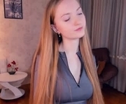 wendeia is a 18 year old female webcam sex model.