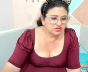 sashagreys1 is a 45 year old female webcam sex model.