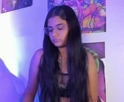 xaraygomez is a 21 year old female webcam sex model.