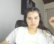 paulette_parker is a  year old female webcam sex model.