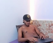 mike_jhonsonn is a 19 year old male webcam sex model.