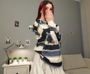 fredericabeddingfield is a 18 year old female webcam sex model.