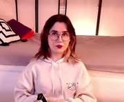 patriciamurray is a 18 year old female webcam sex model.
