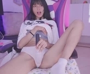 hani_gee is a 23 year old female webcam sex model.