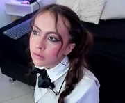 aomi_san is a 18 year old female webcam sex model.