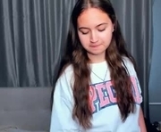 enigmaa_universe is a 18 year old female webcam sex model.