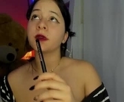 agnes_21 is a 19 year old female webcam sex model.