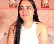 dulce_hiil_ is a 26 year old female webcam sex model.