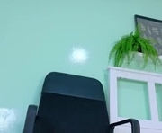 alaskaarosse__ is a 25 year old female webcam sex model.