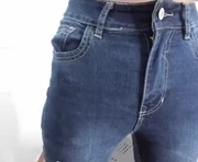 cowmarce is a 32 year old female webcam sex model.