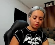 catalina_clark is a 21 year old female webcam sex model.
