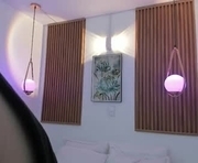 mileyberry is a 19 year old female webcam sex model.