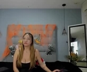 bruke_hoogan is a  year old female webcam sex model.